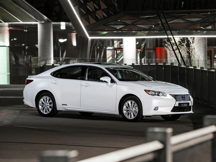  Lexus ES300h 2013 года  (AU) (фото 6 из 14)